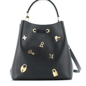 (Preowned) Louis Vuitton NeoNoe Handbag Love Lock Epi Leather bucket bag